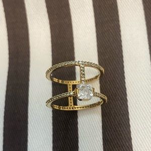Henri Bendel Luxe Gold Ring Size 7